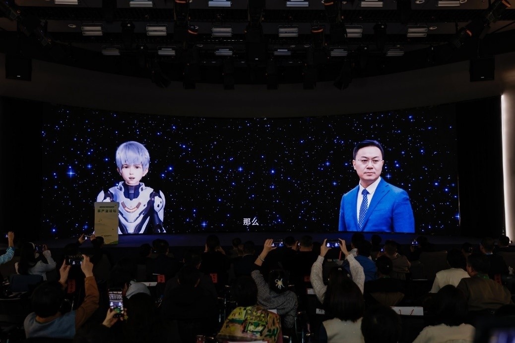 中國工程院院士、湖南師范大學校長劉仲華與人民網(wǎng)數(shù)字人白澤線上對話