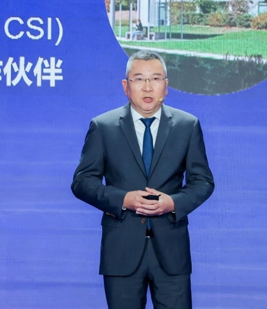 12月6日，法國達索系統(tǒng)公司全球執(zhí)行副總裁許善淞在深圳全球招商大會上。新華社發(fā)