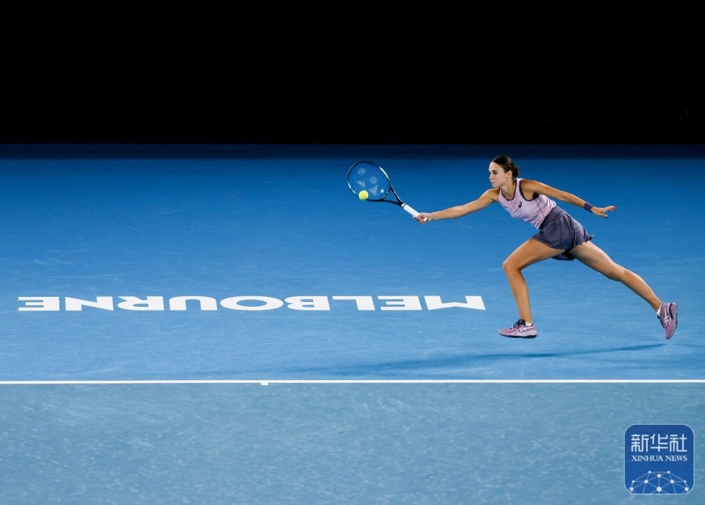 ↑托多尼在比賽中回球。新華社記者 馬平 攝