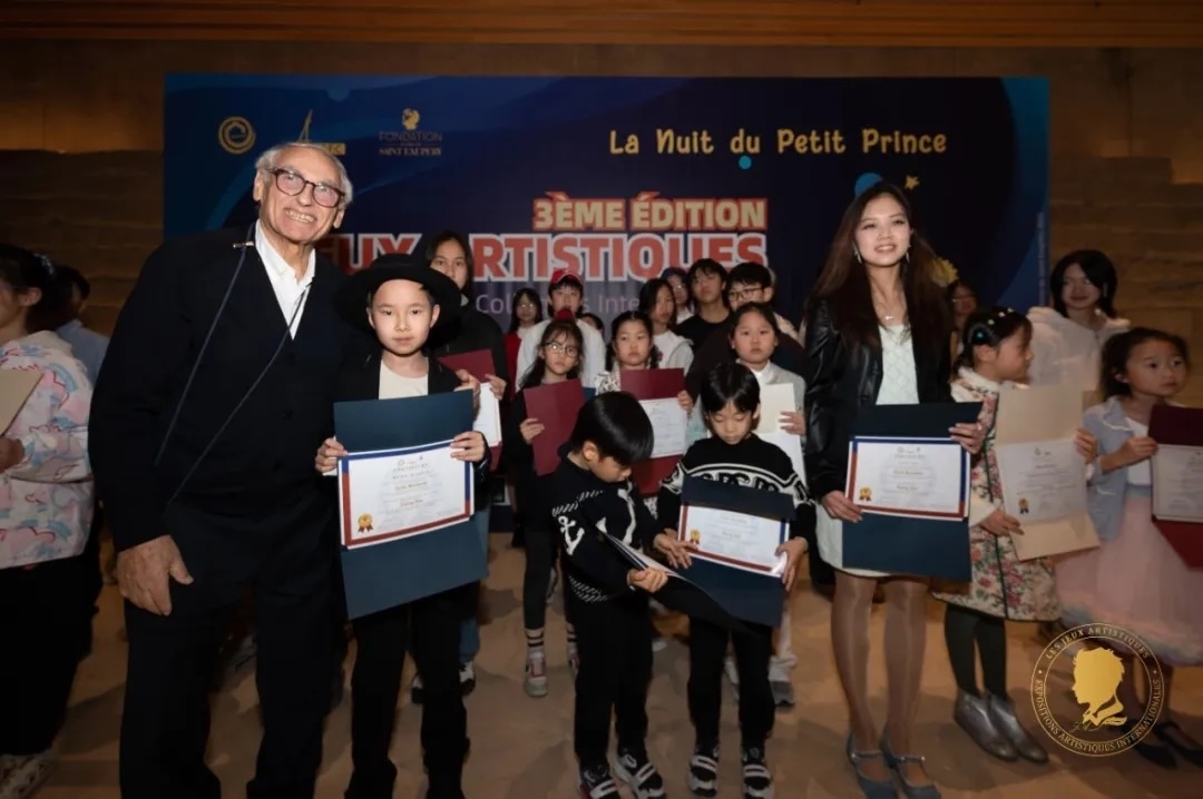 第三屆國際藝術(shù)聯(lián)創(chuàng)聯(lián)展盛大開幕。法中交流促進會供圖