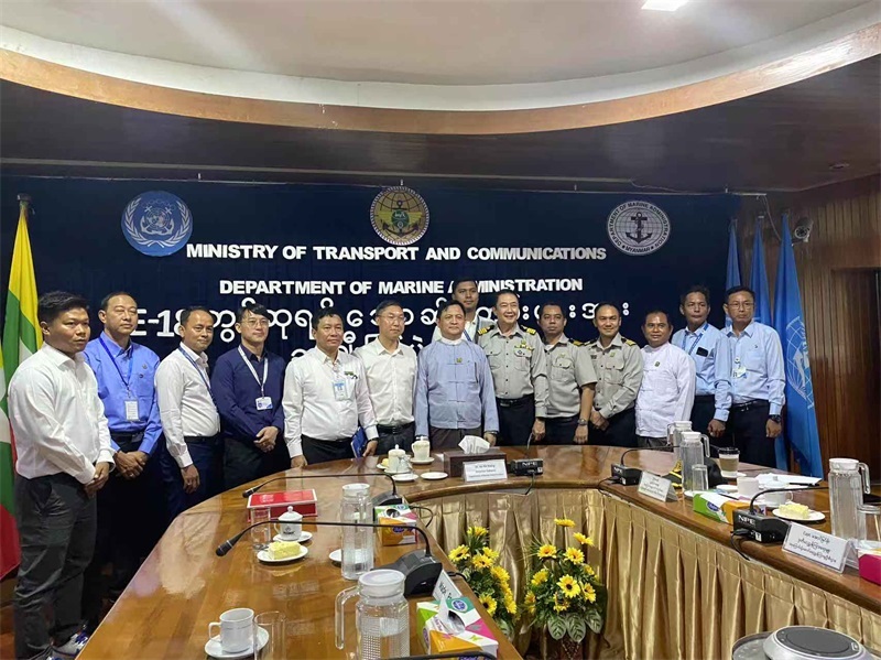 緬甸第18屆國家級港口設施安全聯(lián)合演習頒獎儀式現(xiàn)場。中緬油氣管道公司供圖