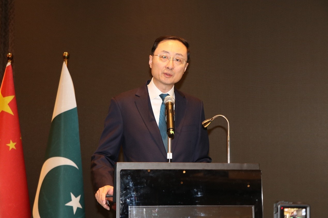 外交部副部長孫衛(wèi)東致辭。巴基斯坦駐華大使館供圖