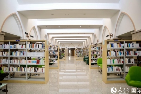 圖為吉布提國家圖書館一角。人民網(wǎng) 塔里克·易卜拉欣攝
