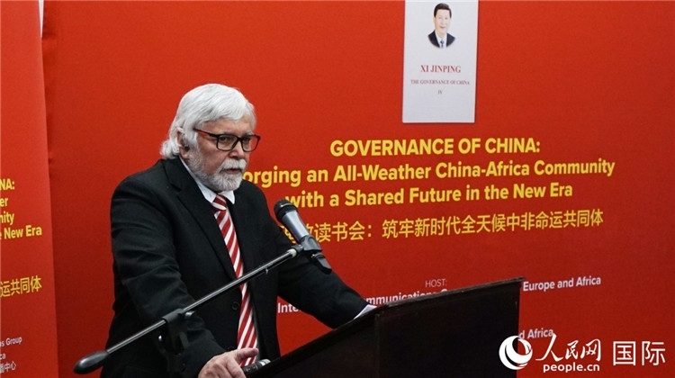 南部非洲科學(xué)、工程、技術(shù)、教育協(xié)會執(zhí)行副總裁楊煥嶺。人民網(wǎng) 劉暢攝