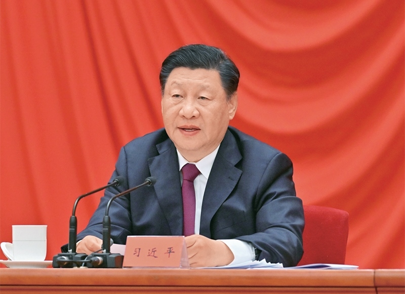 2022年5月10日，慶祝中國(guó)共產(chǎn)主義青年團(tuán)成立100周年大會(huì)在北京人民大會(huì)堂隆重舉行。中共中央總書記、國(guó)家主席、中央軍委主席習(xí)近平在大會(huì)上發(fā)表重要講話。 新華社記者 岳月偉/攝