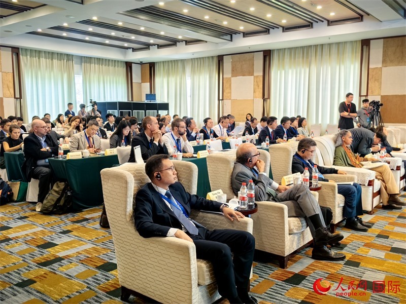 “通往COP30之路：中巴植樹(shù)造林和碳匯合作研討活動(dòng)”現(xiàn)場(chǎng)。人民網(wǎng)記者 符園園攝