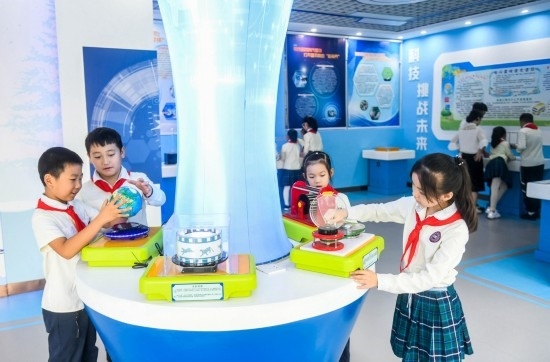 重慶高新區(qū)科學課堂。