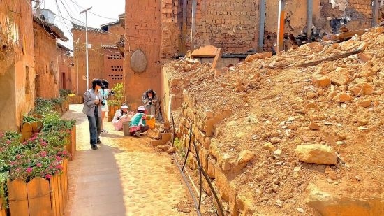 川美學(xué)生戶外實(shí)踐。