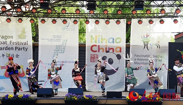 舞蹈《迎客歌》。人民網(wǎng)記者 殷淼